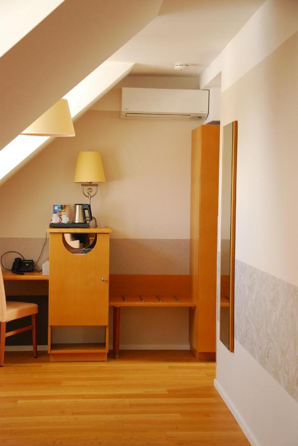 Winzerhotel Gumpoldskirchen Extérieur photo