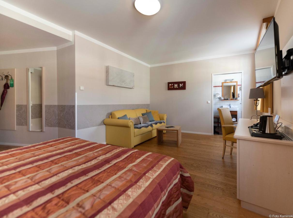 Winzerhotel Gumpoldskirchen Extérieur photo