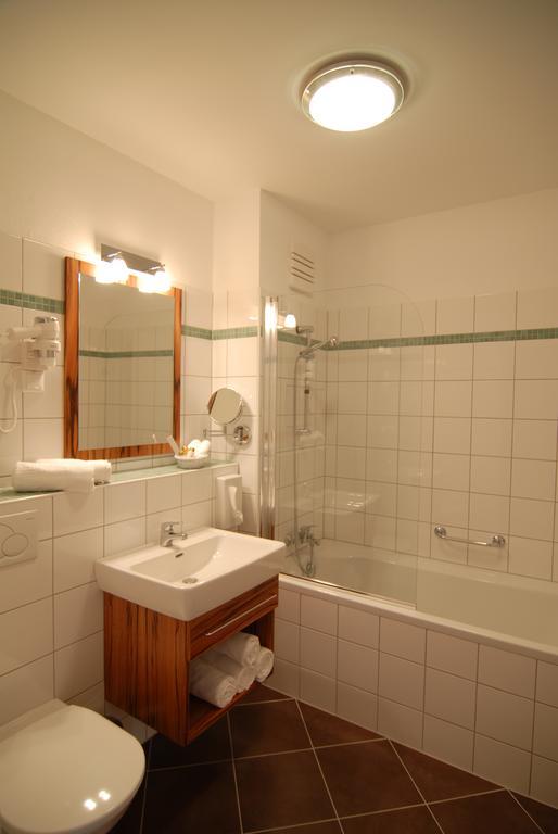 Winzerhotel Gumpoldskirchen Chambre photo